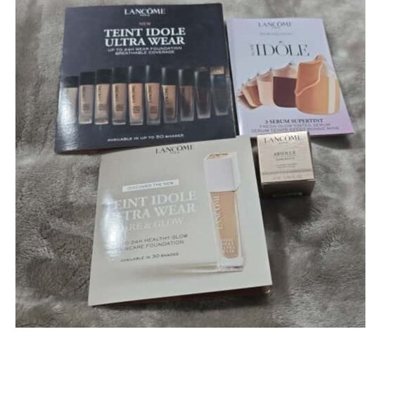 ✨Lancôme Dual Compartment Pouch + Deluxe Sample Set✨ - Picture 5 of 9